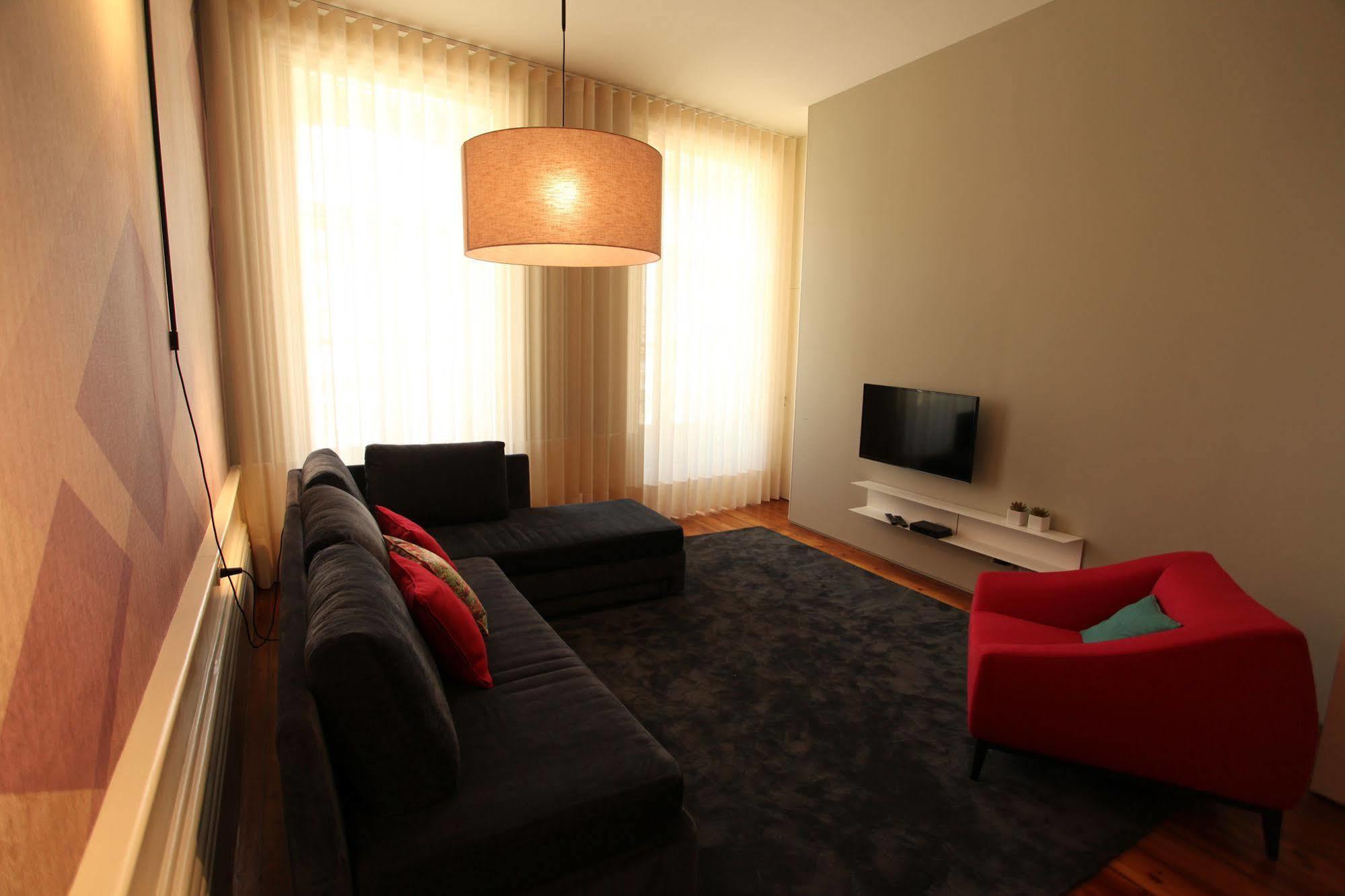 New Oporto Apartments - Mouzinho ภายนอก รูปภาพ
