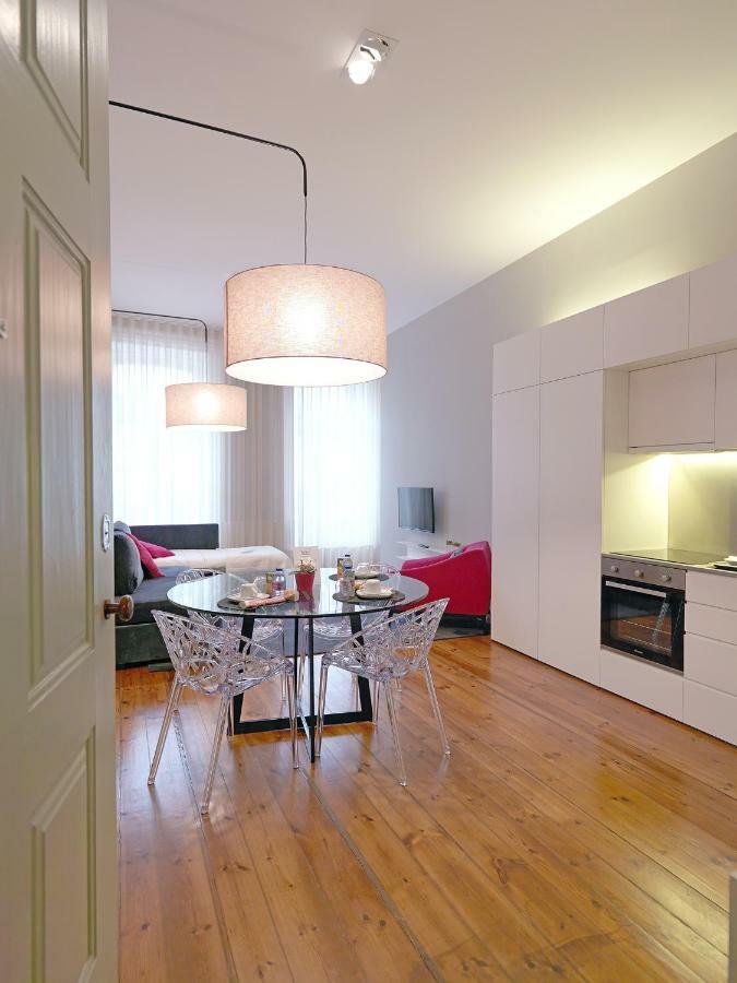 New Oporto Apartments - Mouzinho ภายนอก รูปภาพ